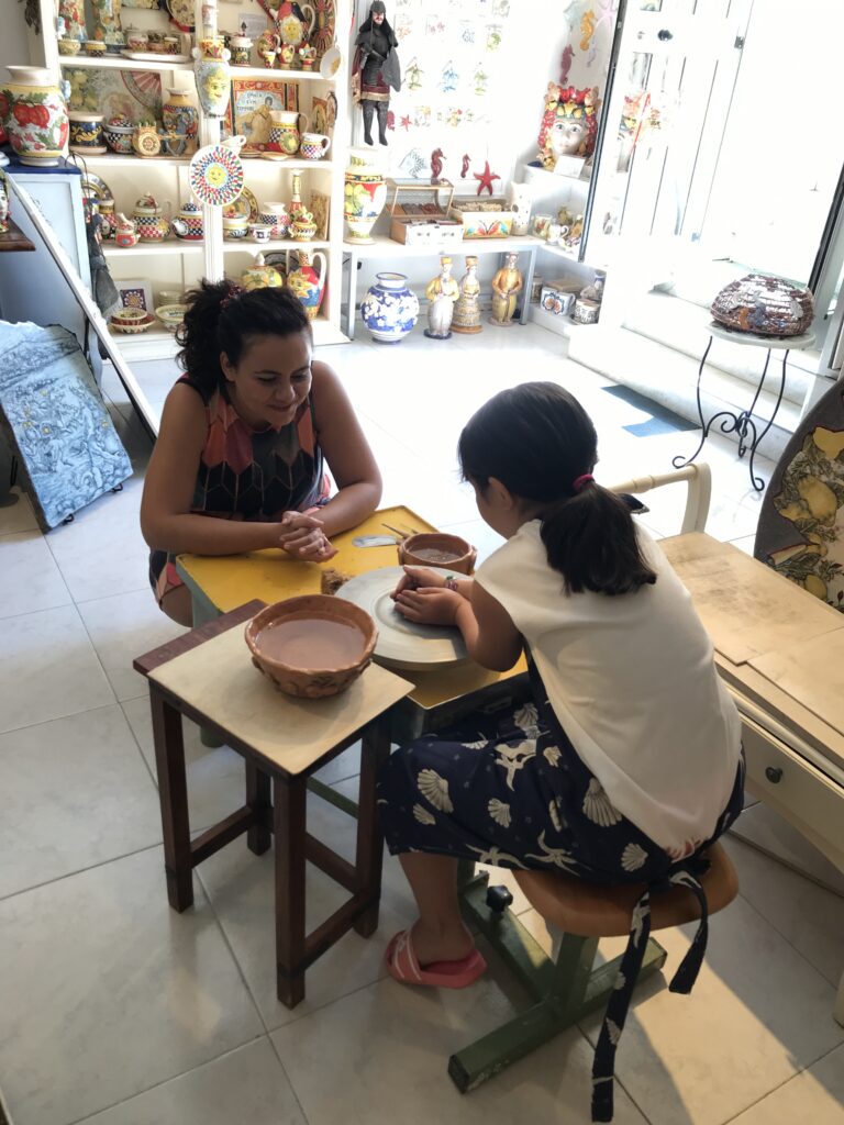 pottery wheel in giardini naxos